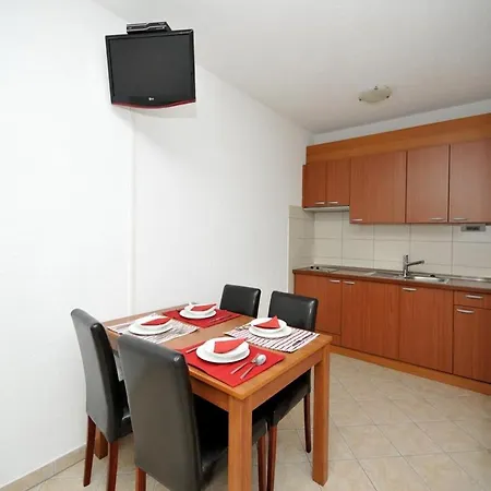 Moonlight - One Bedroom With Large Terrace Classic Apartamento Trogir