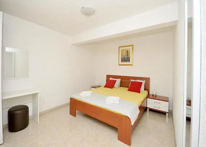 Moonlight - One Bedroom With Large Terrace Classic Daire